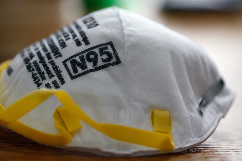 Picture-of-N95-mask