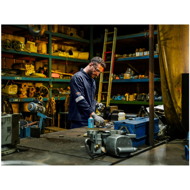 Man wearing SABS approved workwear - sabs approved - Workwear