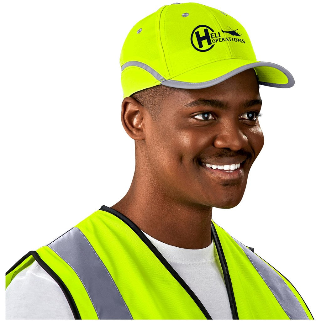 Customising High Visibility Reflective Caps for Your Team: Branding and Safety Combined