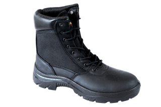 Guardian Safety Boot: Black lightweight work boot with laces, offering comfortable protection.