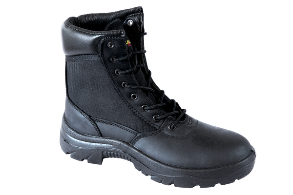 Guardian Safety Boot: Black lightweight work boot with laces, offering comfortable protection.