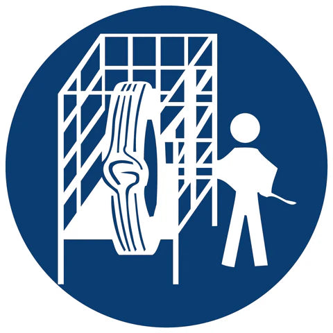 Safety Cage Shall Be Used SABS safety sign (MV16)