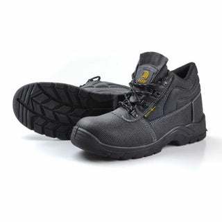 Dromex Boxer Safety Boot: Black leather safety boot with steel toe cap and lace-up closure.